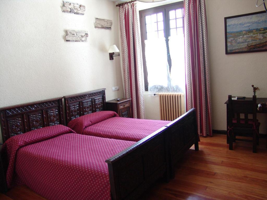 Hostal Ayestaran II Lekunberri Chambre photo