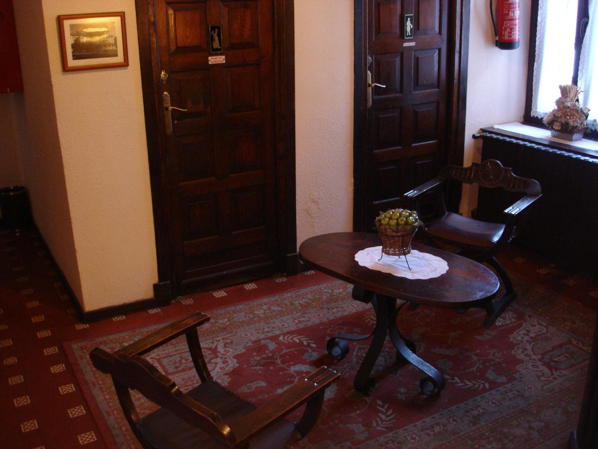 Hostal Ayestaran II Lekunberri Extérieur photo
