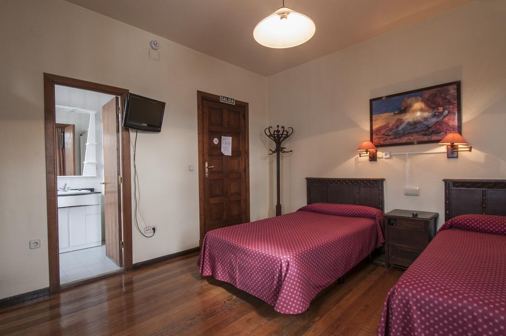 Hostal Ayestaran II Lekunberri Extérieur photo