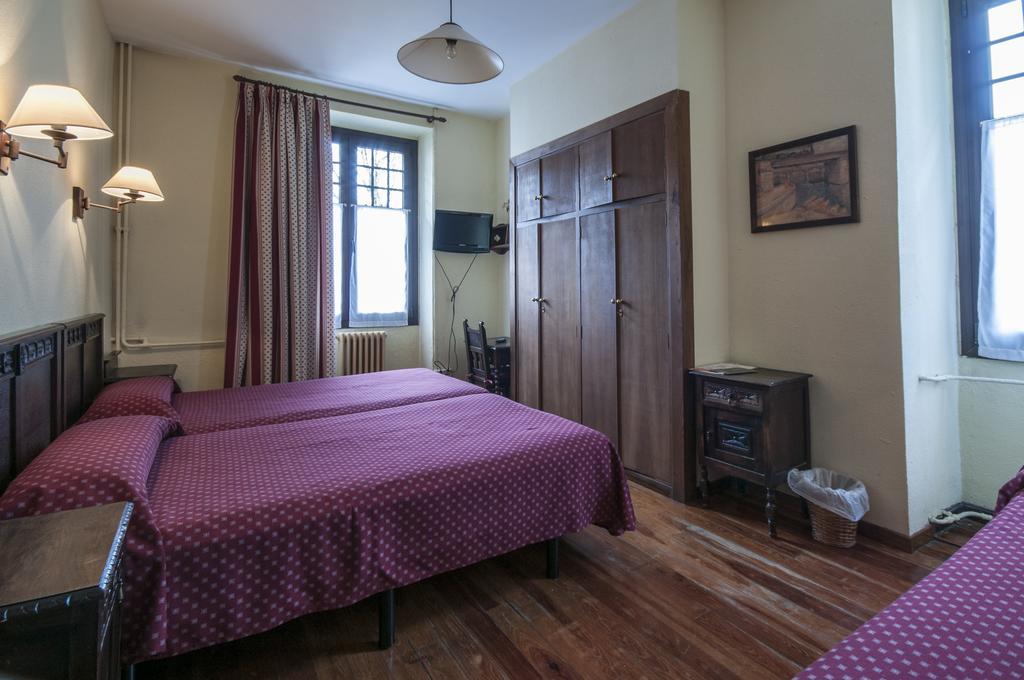 Hostal Ayestaran II Lekunberri Extérieur photo